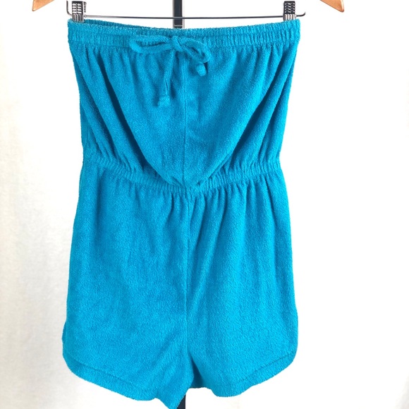 Vintage Other - ❤️ 3/$30 Vintage style terry towel romper Vintage Other - ❤️ 3/$30 Vintage style terry towel romper